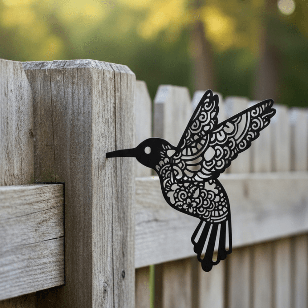 CIFbuy Boho Farmhouse Vintage Hummingbird Metal Wall, Art Rustproof Aesthetic Iron Bird Hanging, for Indoor Outdoor Garden Patio Decor Wildlife, Wildlife Sculpture Unique Housewarming Gift, Gift for N